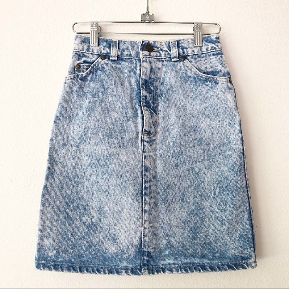 Vintage Levi’s Acid Wash Denim Skirt